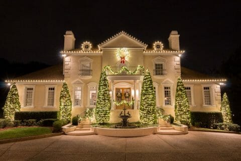 The Ultimate Guide to Holiday and Christmas Lighting