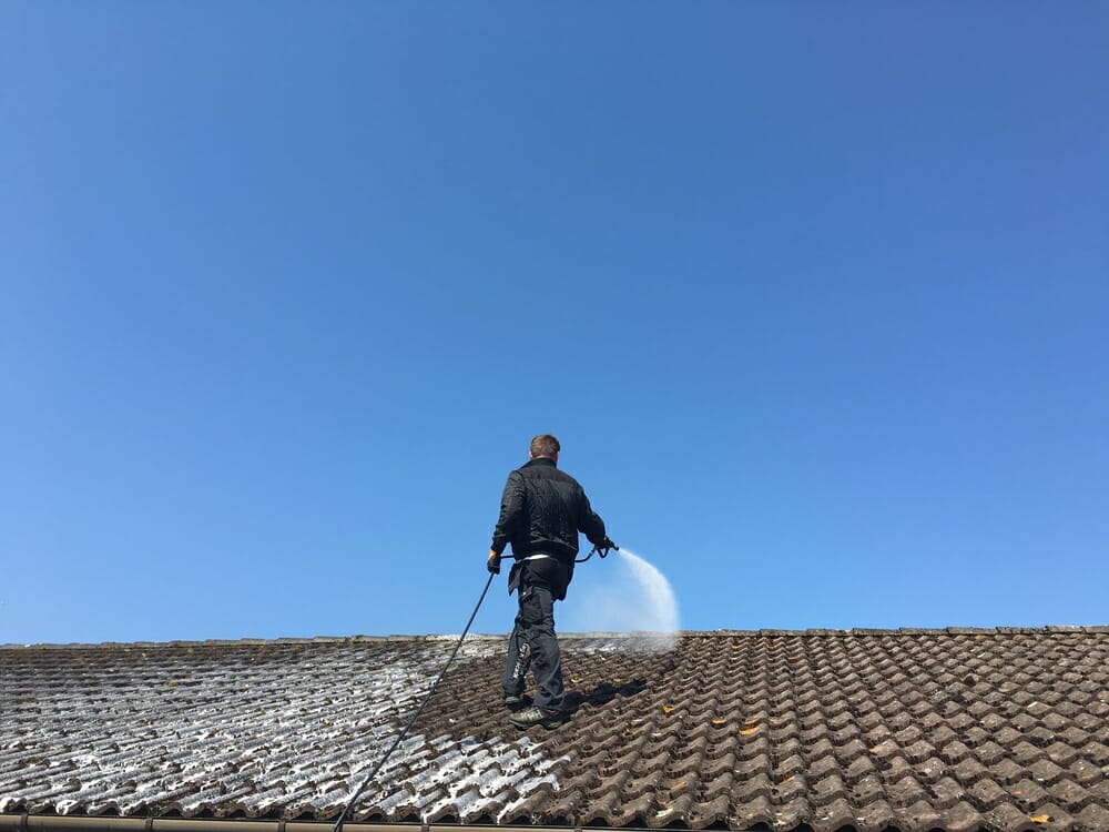 Roof Cleaning Bellevue WA - Bellevue Roof Cleaning
